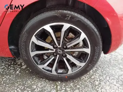 Photo 30 Renault Clio  E-Tech full hybrid 145