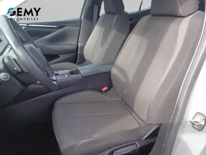 Photo 8 DS DS 4  Hybride E-Tense 225 EAT8