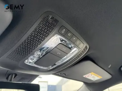 Photo 54 Mercedes GLA  200 d 8G-DCT