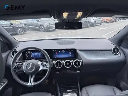 Photo 63 Mercedes GLA  200 d 8G-DCT