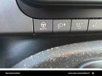 Photo 31 Fiat Panda City Cross 1.0 70 ch Hybride BSG S/S