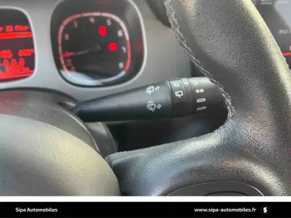 Photo 21 Fiat Panda City Cross 1.0 70 ch Hybride BSG S/S