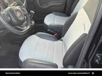 Photo 5 Fiat Panda City Cross 1.0 70 ch Hybride BSG S/S