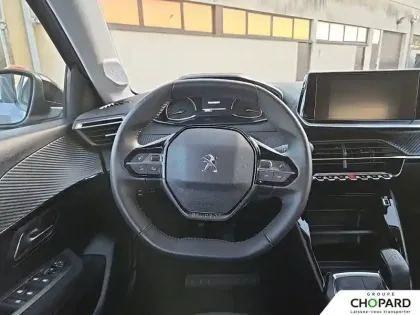 Photo 89 Peugeot 208  PureTech 75 S&S BVM5