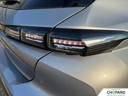 Photo 24 Peugeot 308  PureTech 130ch S&S EAT8