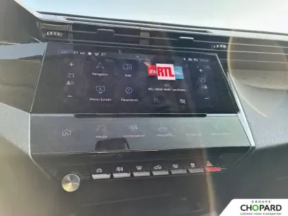 Photo 13 Peugeot 308  PureTech 130ch S&S EAT8