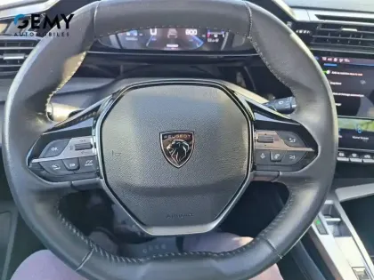 Photo 101 Peugeot 308  PureTech 130ch S&S EAT8