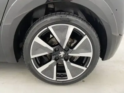 Photo 15 Peugeot 208  Electrique 50 kWh 136ch