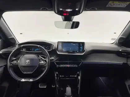Photo 29 Peugeot 208  Electrique 50 kWh 136ch