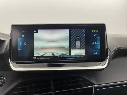 Photo 25 Peugeot 208  Electrique 50 kWh 136ch