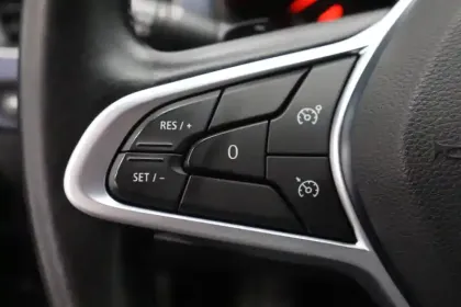 Photo 65 Renault Arkana  TCe 140 EDC FAP