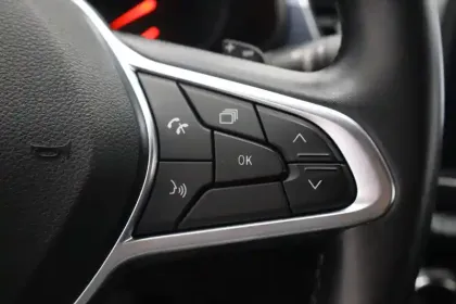 Photo 29 Renault Arkana  TCe 140 EDC FAP