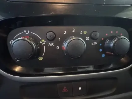 Photo 17 Renault Trafic  FGN L1H1 1000 KG DCI 125 ENERGY E6