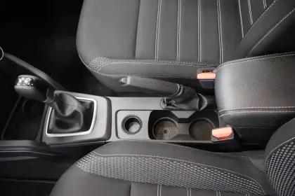 Photo 60 Dacia Duster  TCe 150 4x2 EDC