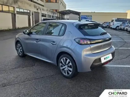 Photo 108 Peugeot 208  PureTech 75 S&S BVM5