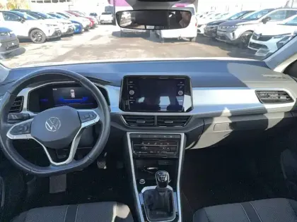 Photo 9 Volkswagen T-roc  1.0 TSI 110 Start/Stop BVM6