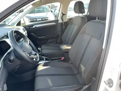 Photo 8 Volkswagen T-roc  1.0 TSI 110 Start/Stop BVM6