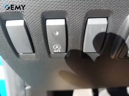 Photo 15 Renault Twingo  III 0.9 TCe 90 Energy