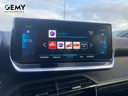 Photo 18 Peugeot 2008  Electrique 136 ch