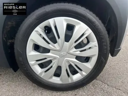 Photo 10 Toyota Aygo  X 1.0 VVT-i 72 S-CVT