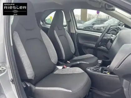 Photo 16 Toyota Aygo  X 1.0 VVT-i 72 S-CVT