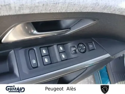 Photo 11 Peugeot 3008  Electrique 210 ch 73 kWh