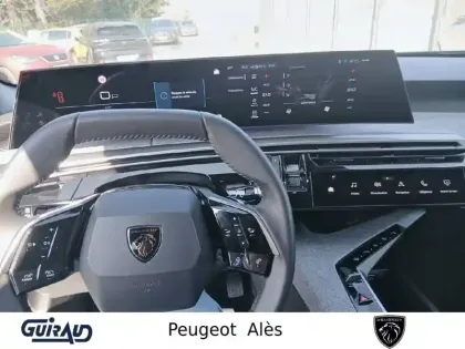 Photo 18 Peugeot 3008  Electrique 210 ch 73 kWh