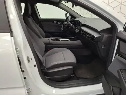 Photo 89 Renault Austral  E-Tech hybrid 200