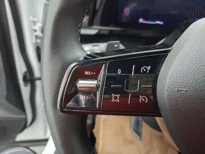 Photo 26 Renault Austral  E-Tech hybrid 200