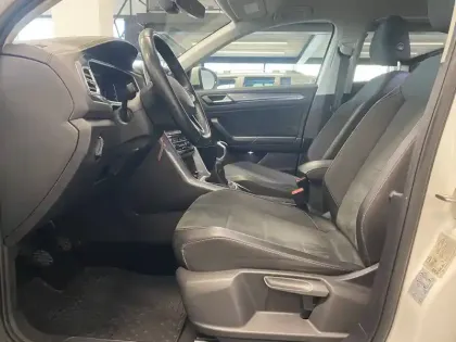 Photo 10 Volkswagen T-roc  2.0 TDI 116 Start/Stop BVM6