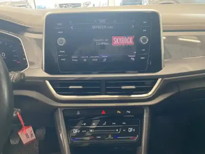 Photo 18 Volkswagen T-roc  2.0 TDI 116 Start/Stop BVM6