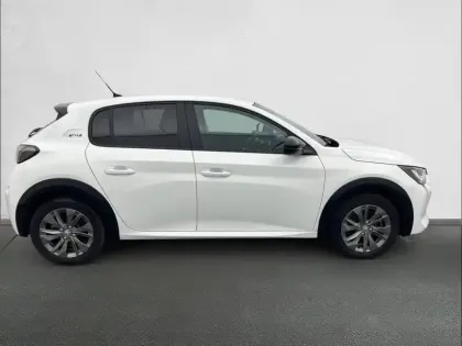 Photo 33 Peugeot 208 Gén. II Ph1 NG Style 5