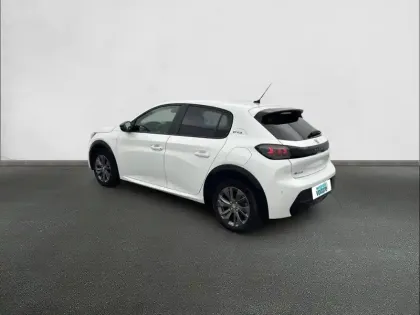 Photo 6 Peugeot 208  Electrique 50 kWh 136ch