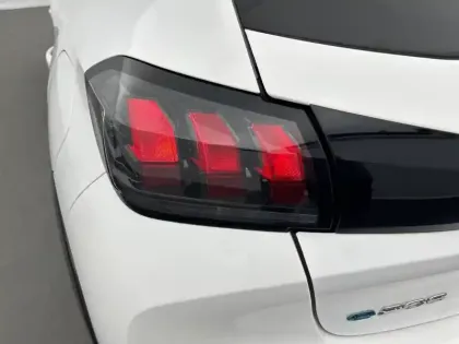 Photo 46 Peugeot 208 Gén. II Ph1 NG Style 5