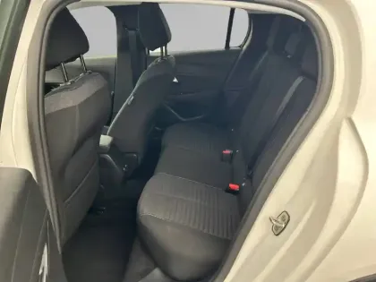 Photo 11 Peugeot 208  Electrique 50 kWh 136ch