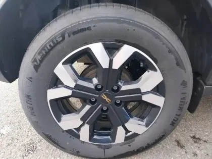 Photo 18 Dacia Duster  Hybrid 140