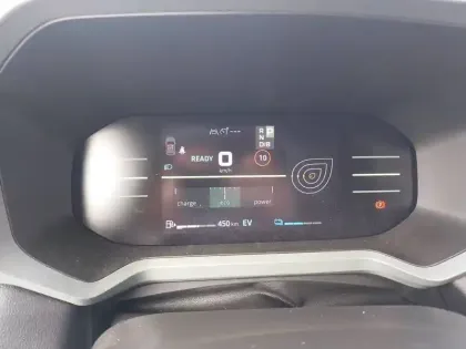 Photo 16 Dacia Duster  Hybrid 140