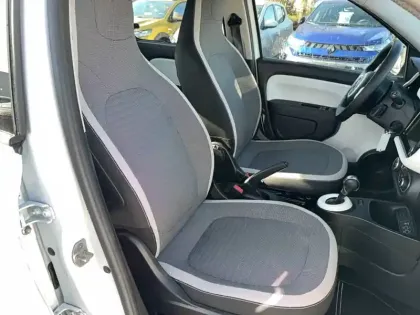 Photo 13 Renault Twingo  III Achat Intégral - 21