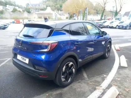 Photo 38 Renault Captur  E-Tech full hybrid 160 ch