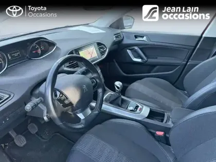 Photo 10 Peugeot 308  PureTech 130ch S&S EAT8