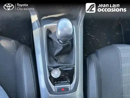 Photo 12 Peugeot 308  PureTech 130ch S&S EAT8