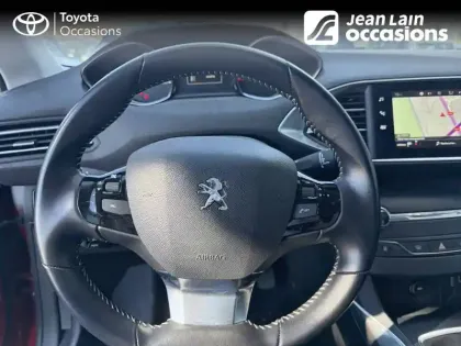 Photo 11 Peugeot 308  PureTech 130ch S&S EAT8