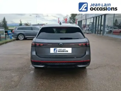 Photo 83 Volkswagen Passat  1.5 eHybrid 272 DSG6