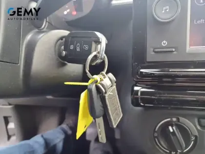 Photo 39 Citroën C3 Gén. III Ph2 NG YOU 5