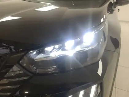 Photo 48 Peugeot 2008  PureTech 130 S&S EAT8