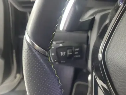 Photo 43 Peugeot 2008  PureTech 130 S&S EAT8