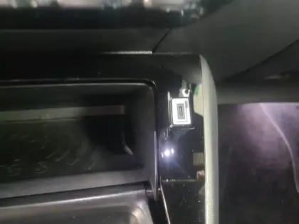 Photo 40 Peugeot 2008  PureTech 130 S&S EAT8