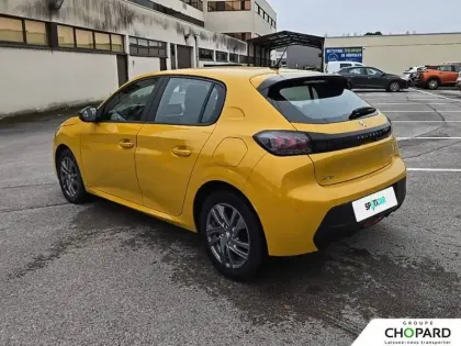 Photo 108 Peugeot 208  PureTech 75 S&S BVM5