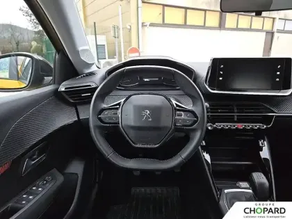 Photo 15 Peugeot 208  PureTech 75 S&S BVM5