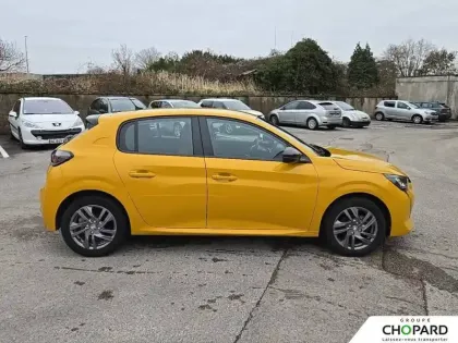 Photo 109 Peugeot 208  PureTech 75 S&S BVM5